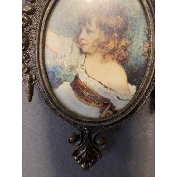 2 Vtg Ornate Victorian Style Oval Frames Praying Children 6 1/2" x 4"  Italy - Picture 4 of 8